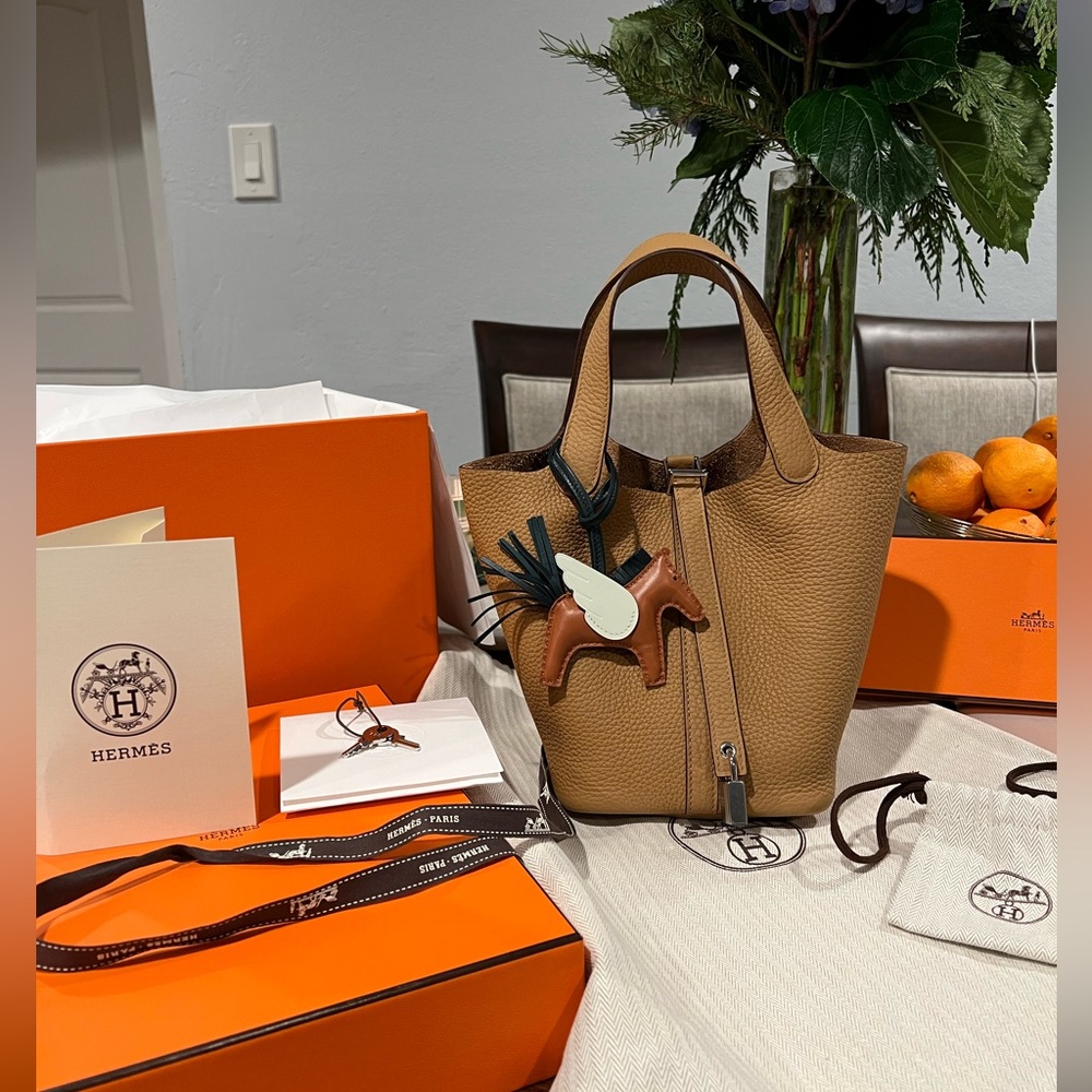 HERMÈS PICOTIN 18 LOCK BAGS.